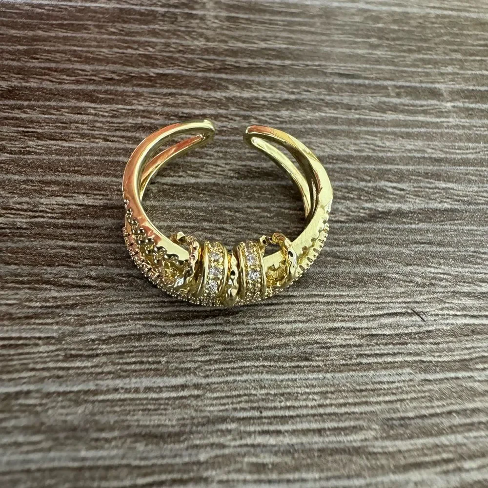 Bohemian gold ring N506